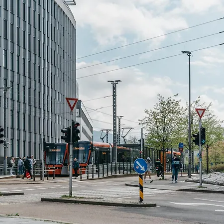 Urban - Scandinavian Comfort With Private Balcony برغن