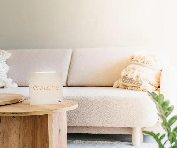 Urban - Scandinavian Comfort With Private Balcony