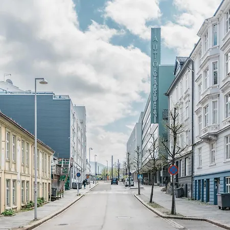 Urban - Scandinavian Comfort With Private Balcony Apartment Bergen