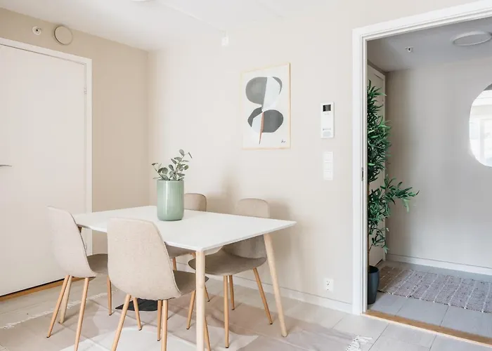 Urban - Scandinavian Comfort With Private Balcony 公寓