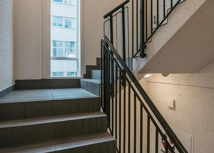 Urban - Scandinavian Comfort With Private Balcony Lägenhet *